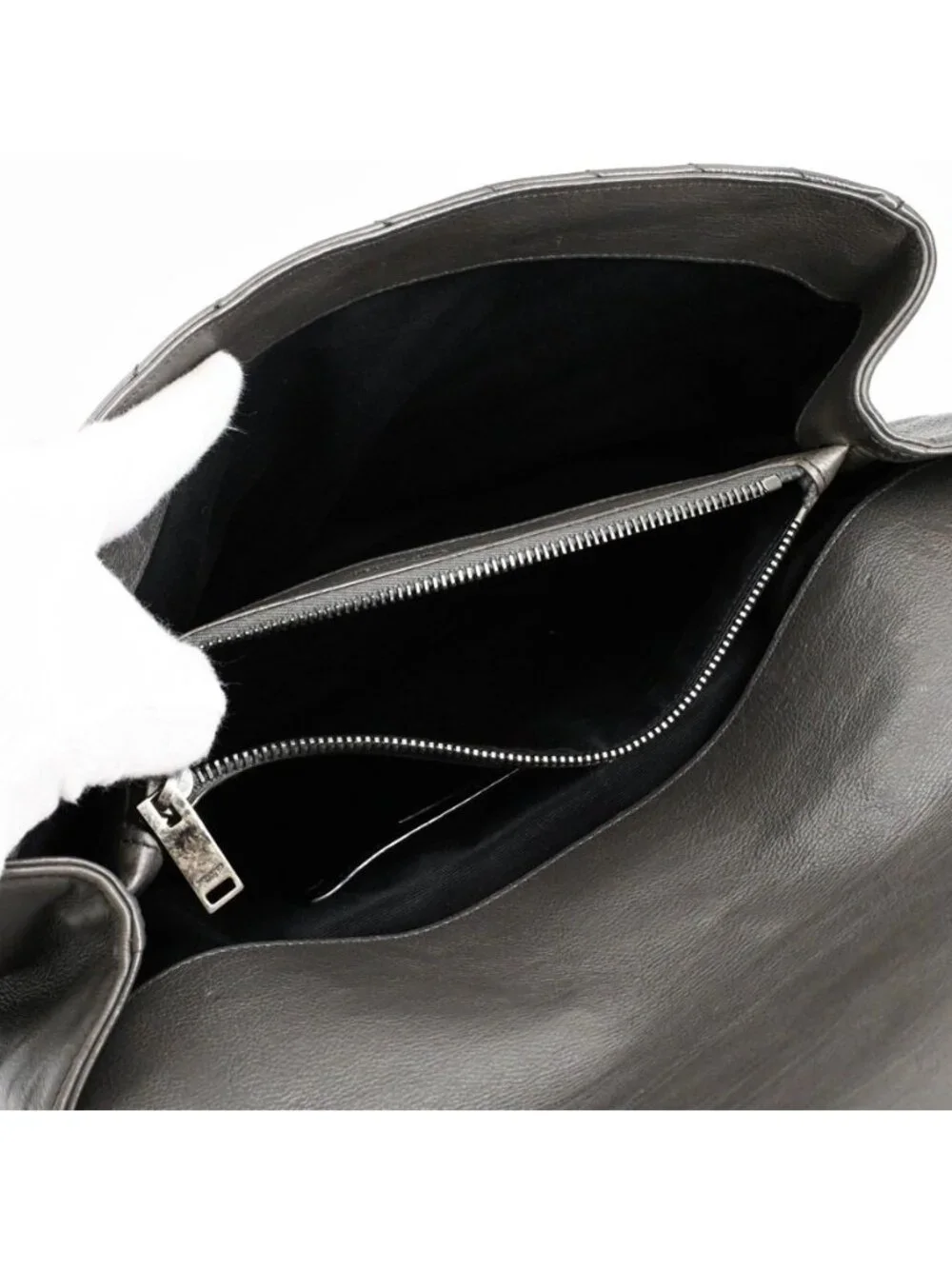 Saint Laurent Shoulder Bag Carre